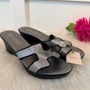 • Don Uorri Silver Glitter Wedge Sandals